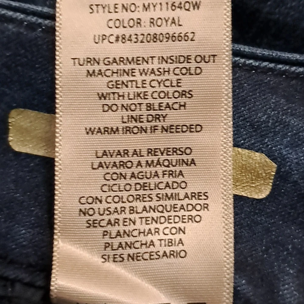 Seven 7  Women's Size 8 Tummyless Skinny Straight Blue Jeans